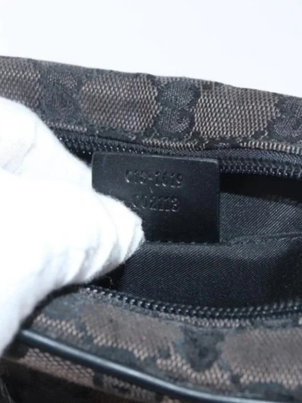 GUCCI GG Canvas Shoulder Bag Black Silver 018 1619 Auth 180727